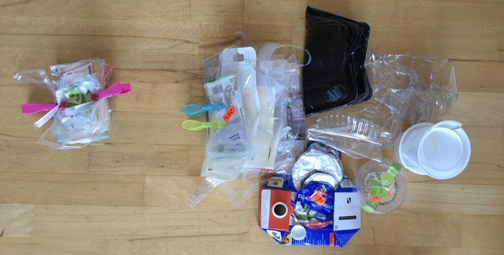 Verpackungen von Tofu, Tempeh und geretteten Lebensmitteln